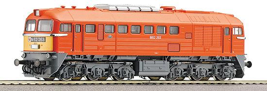 Diesel locomotive M 62<br /><a href='images/pictures/Roco/62760.jpg' target='_blank'>Full size image</a>
